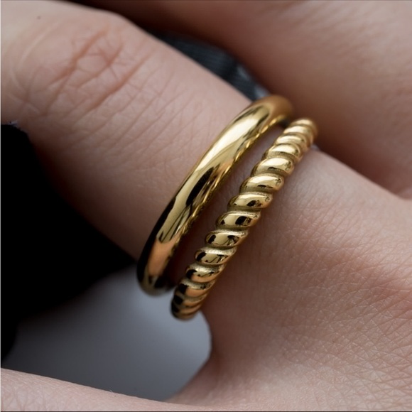 Double Layered Twisted Band Ring-Gold Vermeil Thin Bands Size  7 - Picture 3 of 7